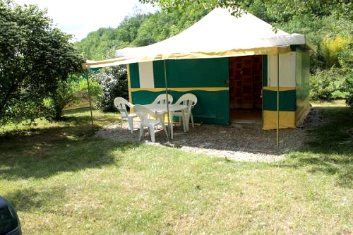 Chalet en toile confort à Damiatte